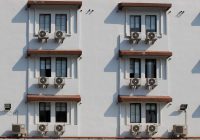 Jak skutecznie chłodzić dom latem? Jak skutecznie chłodzić dom latem?