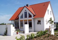 Jakie elementy mają wpływ na trwałość pokrycia dachowego?