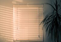 Rolety mini – co warto o nich wiedzieć?