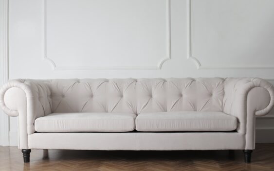 tapicerowana sofa