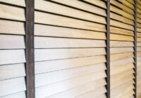 Żaluzje drewniane – jak dopasować je do stylu wnętrza? Żaluzje drewniane – jak dopasować je do stylu wnętrza?