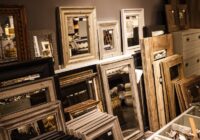 Kiedy warto zamówić lustra do domu wraz z montażem?