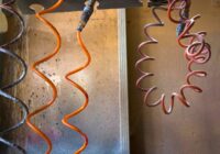 Czy kontenerowe stacje sprężonego powietrza są wyposażone w zbiorniki na sprężone powietrze?